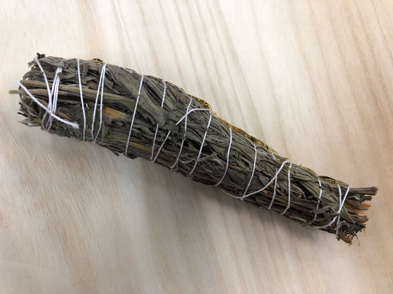 Atadillo Lavanda copal y palo santo